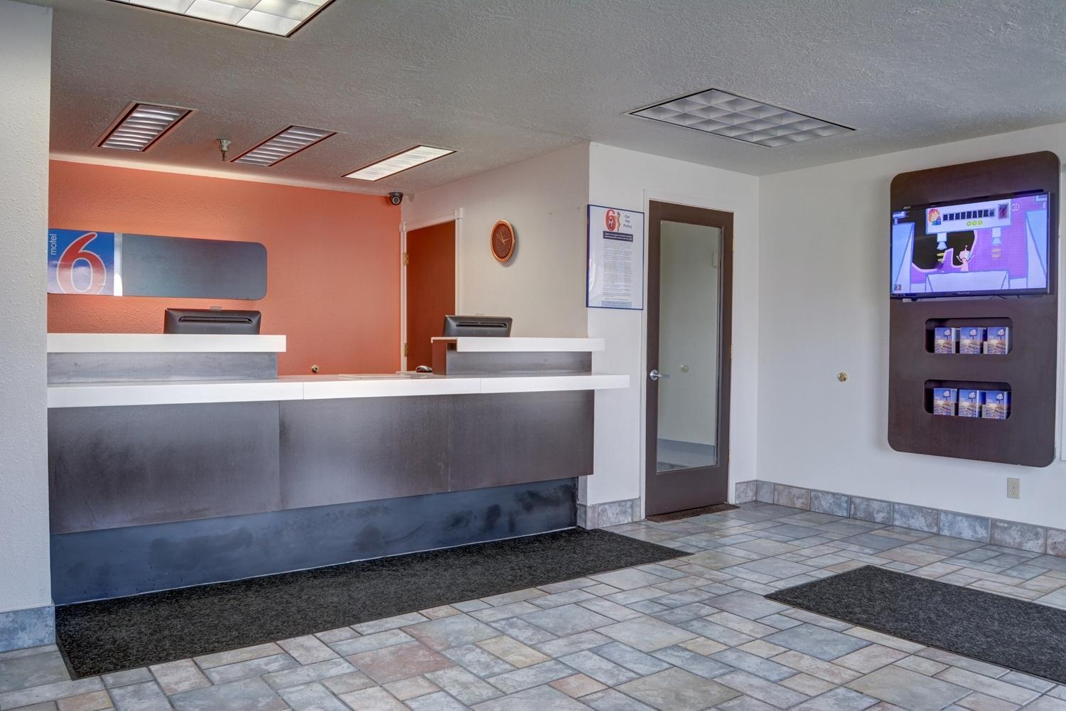 Motel 6-The Dalles, OR