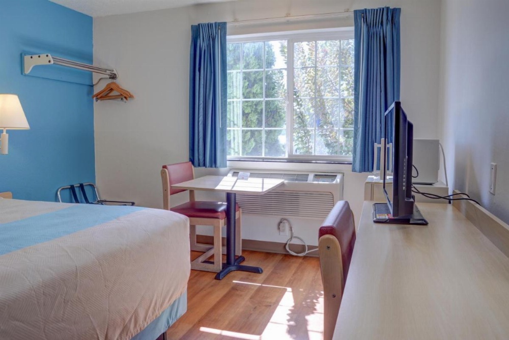 Motel 6-The Dalles, OR Image 17