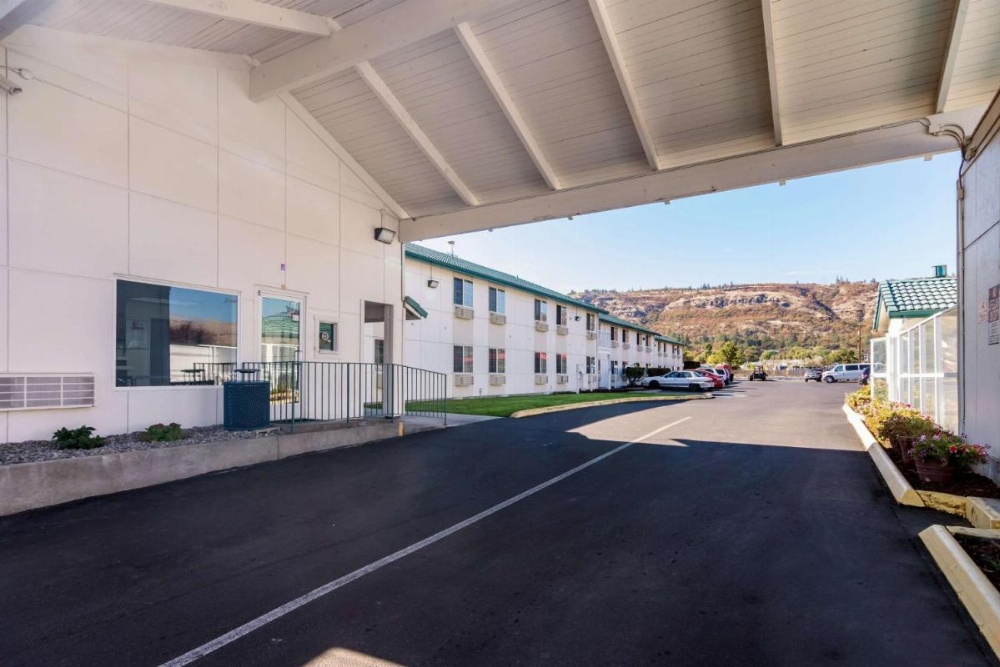 Motel 6-The Dalles, OR Image 41